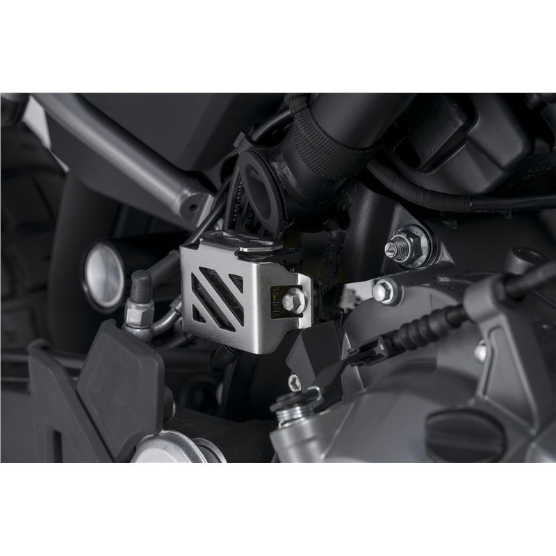 BRAKE FLUID RESERVOIR GUAR- REAR