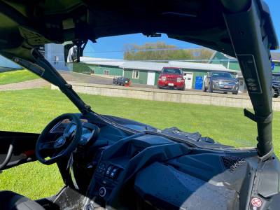 CAN-AM MAVERICK X3 HARD COATED WINDSHIELD WITH FAST STRAPS
