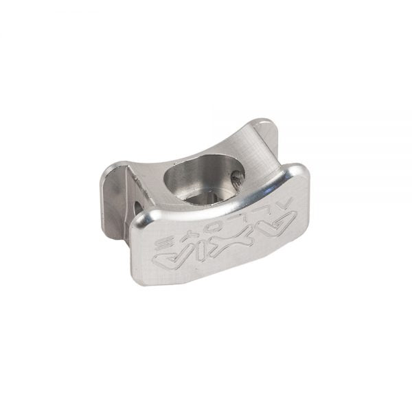 UNIVERSAL MOUNT- SINGLE 6MM FEMALE NYLOCK OR MALE BOLT