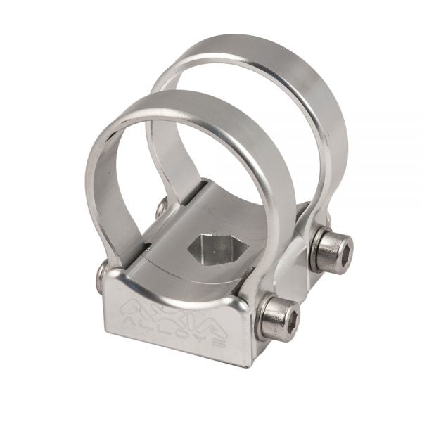 HD UNIVERSAL MOUNT - 2 6 MM FEMALE & 1 8MM FEMALE NYLOCK& 1 8MM FEMALE