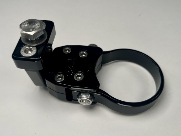 SMALL BASE ADJUSABLE LIGHT MOUNT